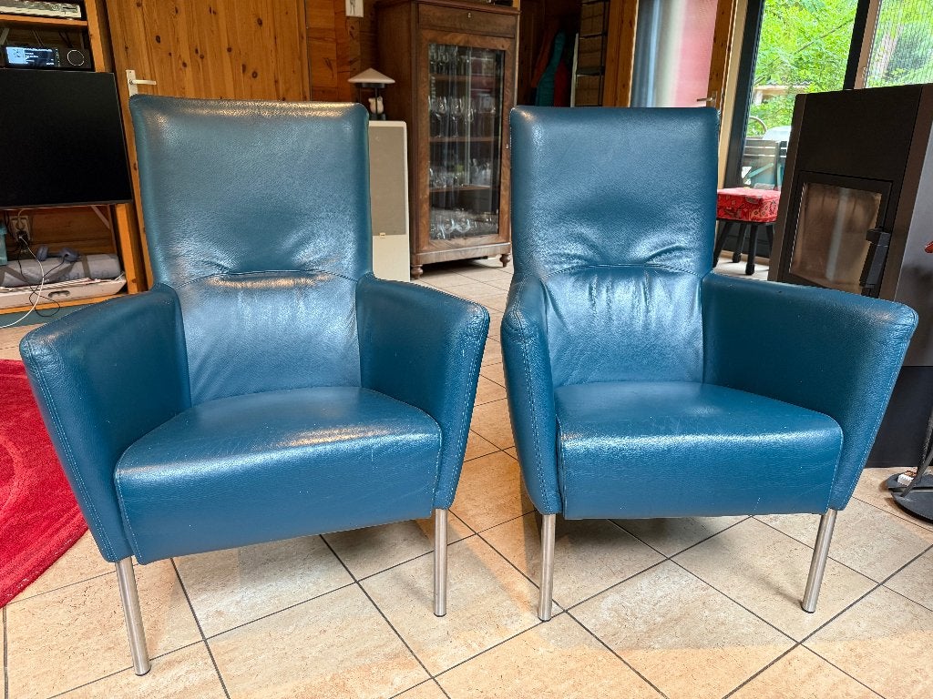 Twee fijne fauteuils van blauw bizonleer, Ophalen, Gebruikt, Modern, 50 tot 75 cm
