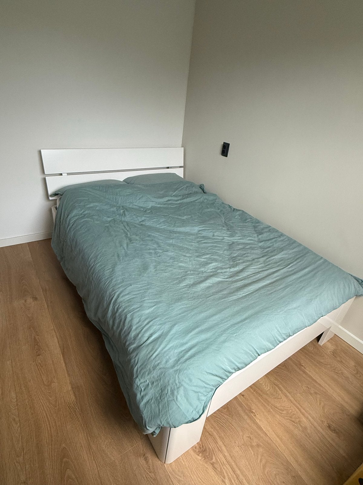 Beter Bed tweepersoonsbed 140x200cm in aug gratis ophalen, Ophalen, Gebruikt, Wit, Tweepersoons