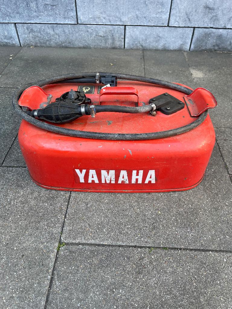 Yamaha tank 12 liter incl slang, Ophalen, Gebruikt, Motor en Techniek, Motorboot