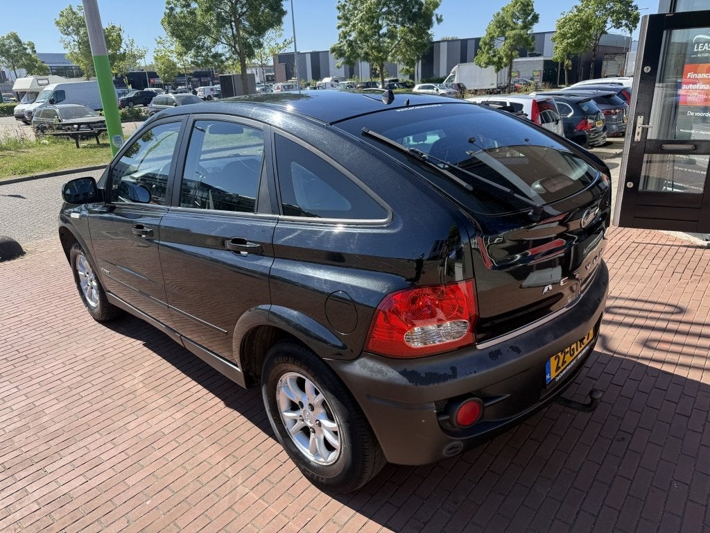 SsangYong Actyon A 230 4WD Dynamic | gas | trekhaak | airco, Auto's, Automaat, Gebruikt, 4 cilinders, Bedrijf