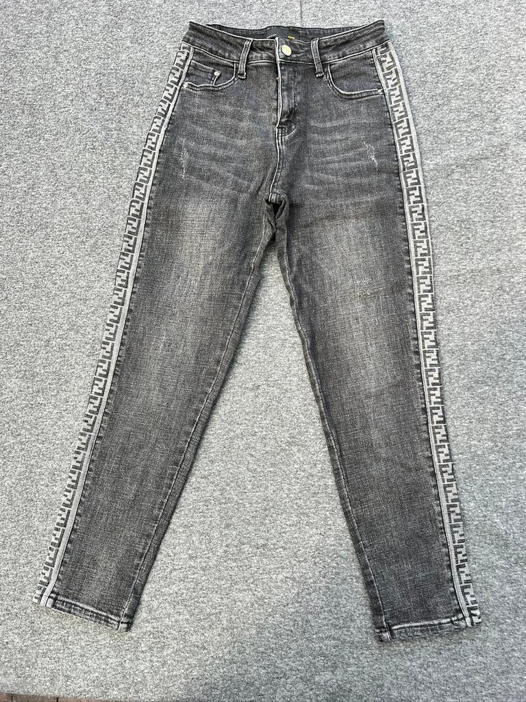Fendi jeans W28 L32  – origineel – zeer goede staat, Kleding | Dames, Ophalen of Verzenden, Zo goed als nieuw, Grijs, W28 - W29 (confectie 36)
