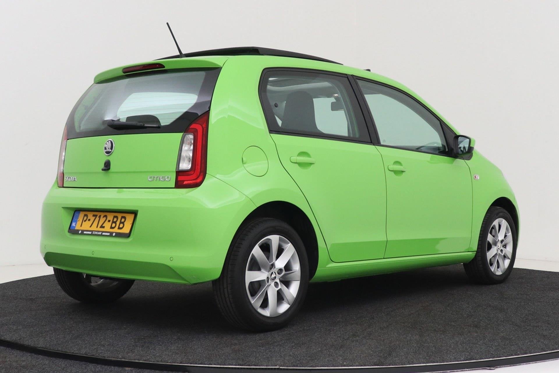 Skoda Citigo 1.0 Gr tech Style | Panoramadak | Airco | Autom, Stof, Gebruikt, Euro 6, 840 kg