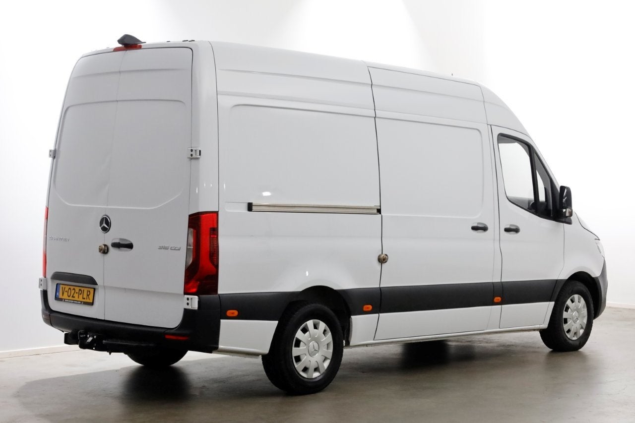 Mercedes-Benz Sprinter 315 CDI 150pk RWD L2H2 LED/Airco/Came, Achterwielaandrijving, Gebruikt, Euro 6, 4 cilinders