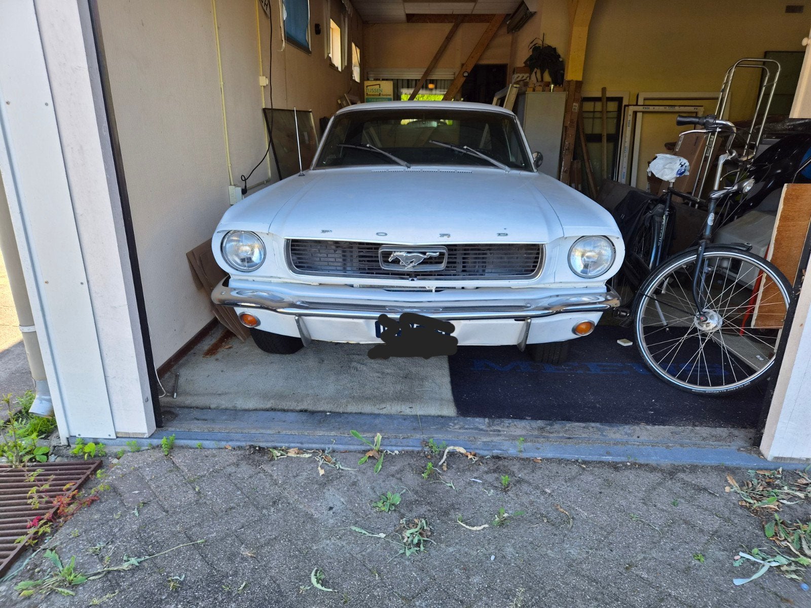 Ford 1966 Wit, 1300 kg, 4733 cc, Wit, Leder