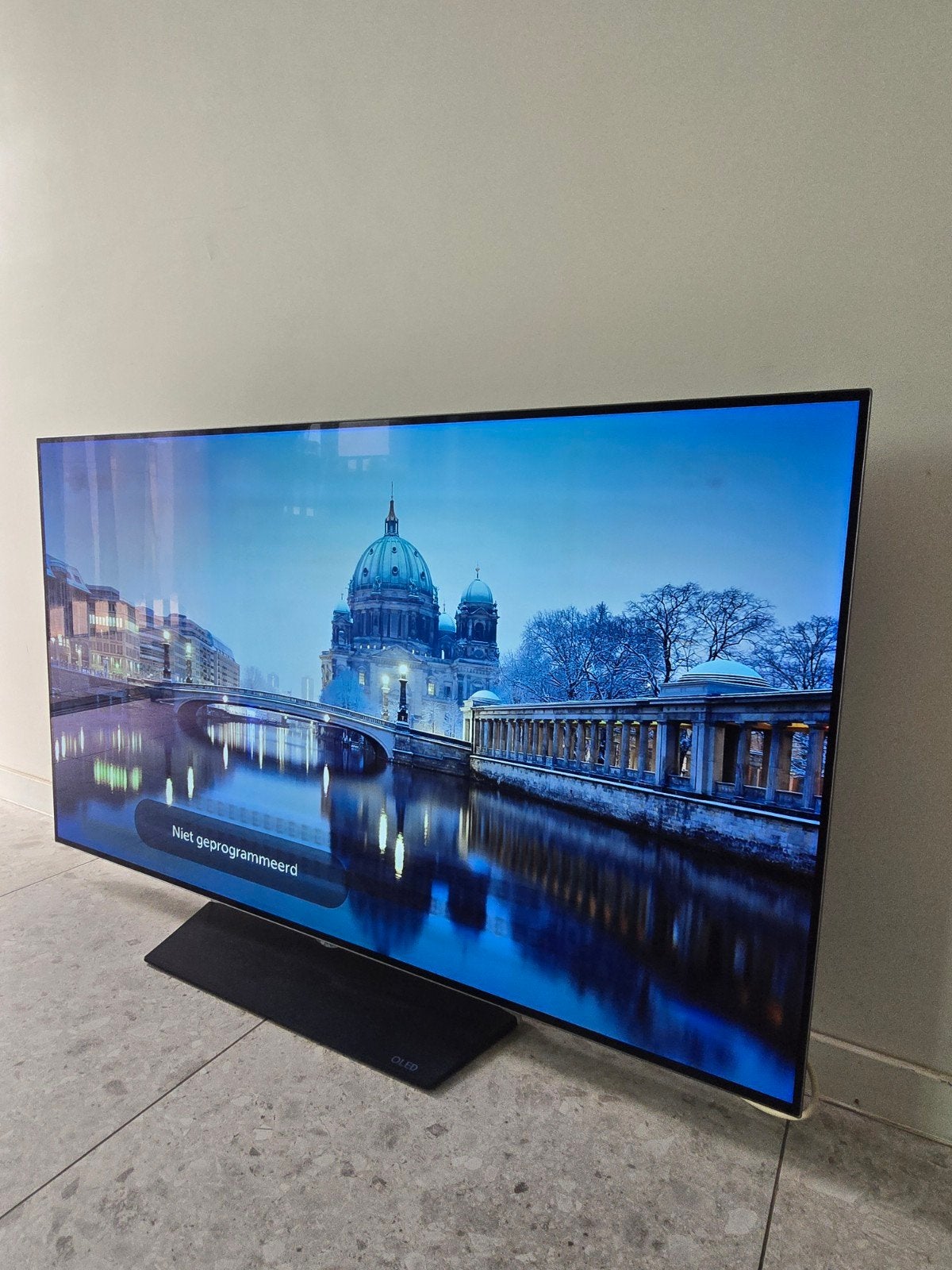 Foto 5 van LG OLED 4K SMART TV (UHD) Factuur aanwezig