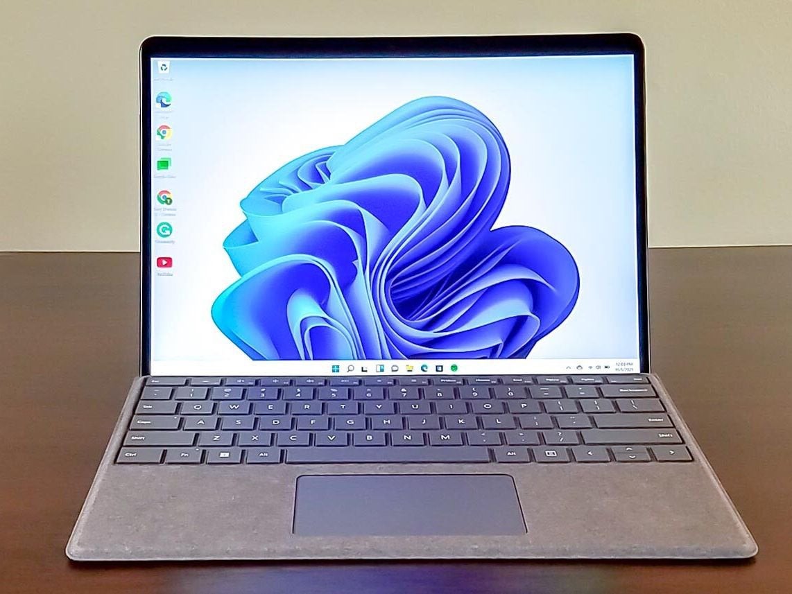 Microsoft Surface Pro 9 in NIEUWSTAAT!, Computers en Software, 2 tot 3 Ghz, 12 inch, Ophalen of Verzenden, Zo goed als nieuw