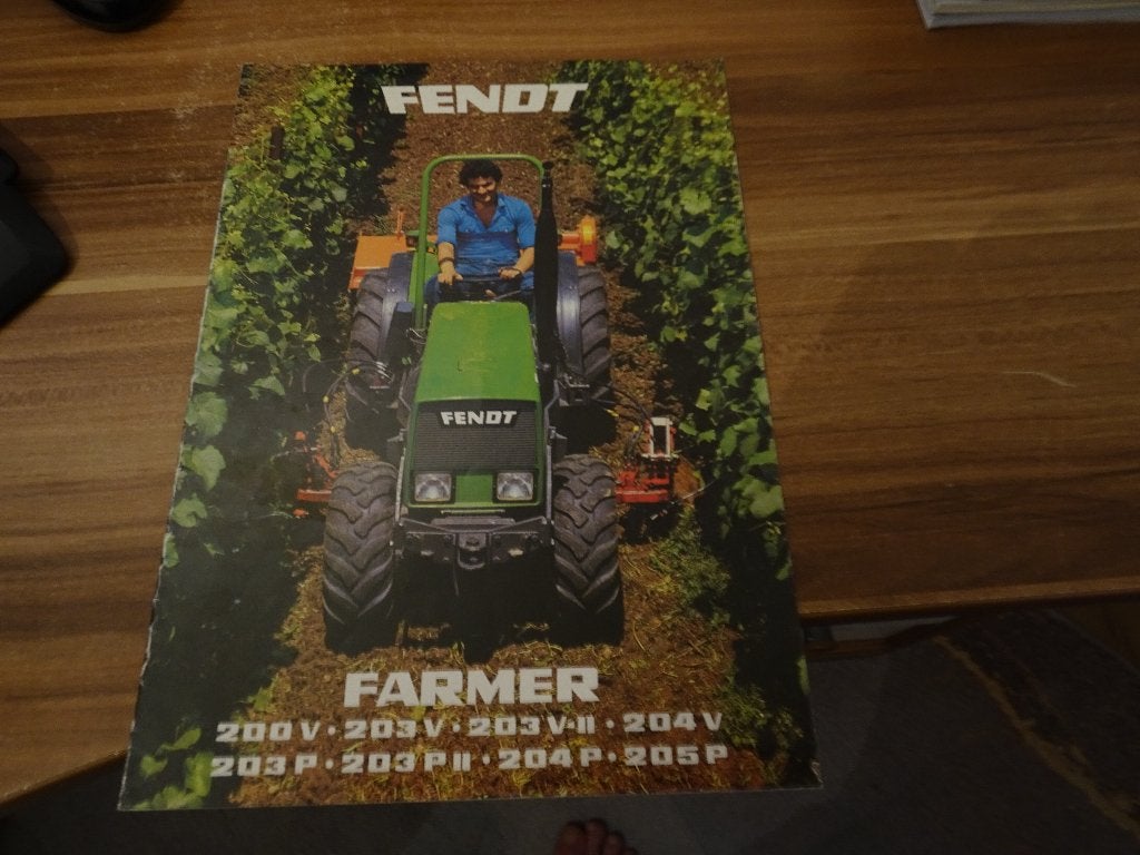 Fendt Famer 200V TOT 205P Folder, Ophalen of Verzenden, Zo goed als nieuw, Folder