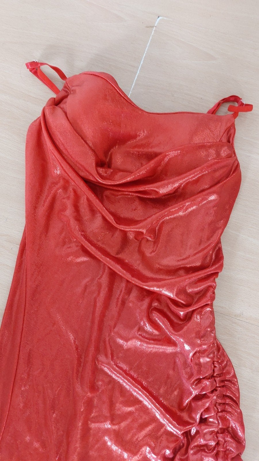 te koop rood gala jurk mt s, Ophalen of Verzenden, Zo goed als nieuw, Rood, Onder de knie