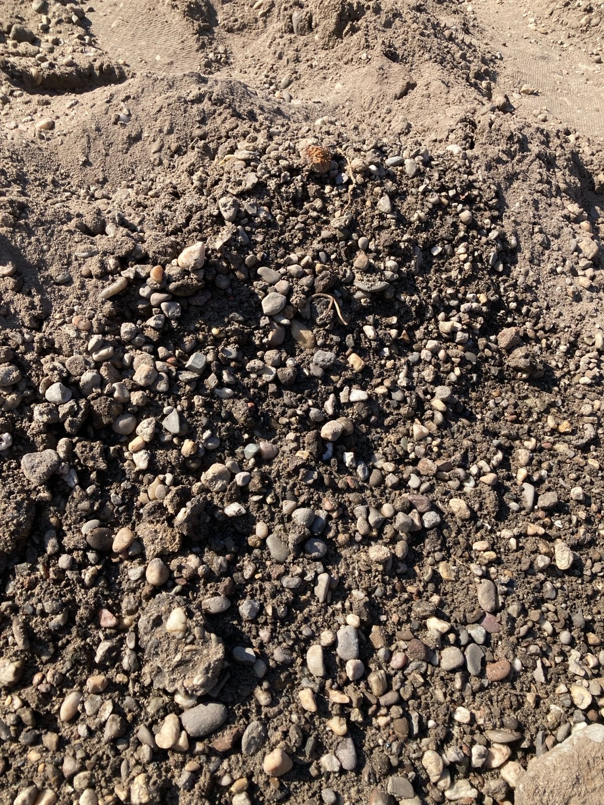 Grind en zand mix - Ideaal voor diverse toepassingen, Tuin en Terras, Ophalen, Overige materialen, Gebruikt, Grind
