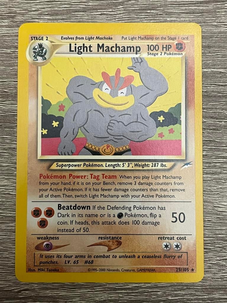 Pokémon Kaart: Light Machamp (Neo Destiny 25/105), Ophalen, Zo goed als nieuw, Losse kaart