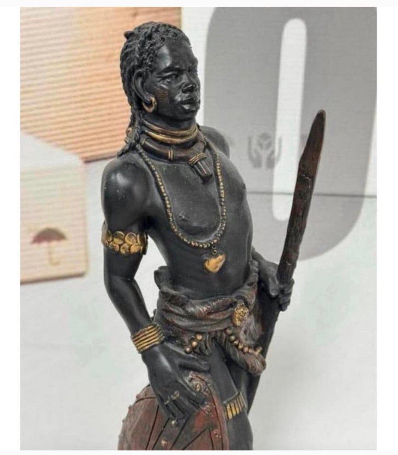 Afrikaanse krijger jager speer Zuid-Afrika 35cm Beeld kunst, Ophalen of Verzenden, Houtsnijwerk