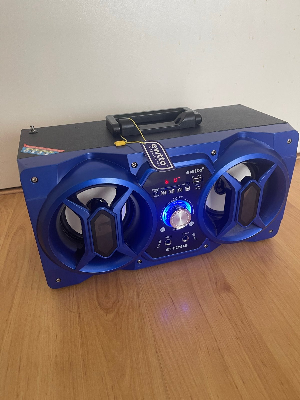EWTTO Draagbare Bluetooth Speaker ET-P2254B - Zo goed als ni, Ophalen, Zo goed als nieuw, Luidspreker(s)