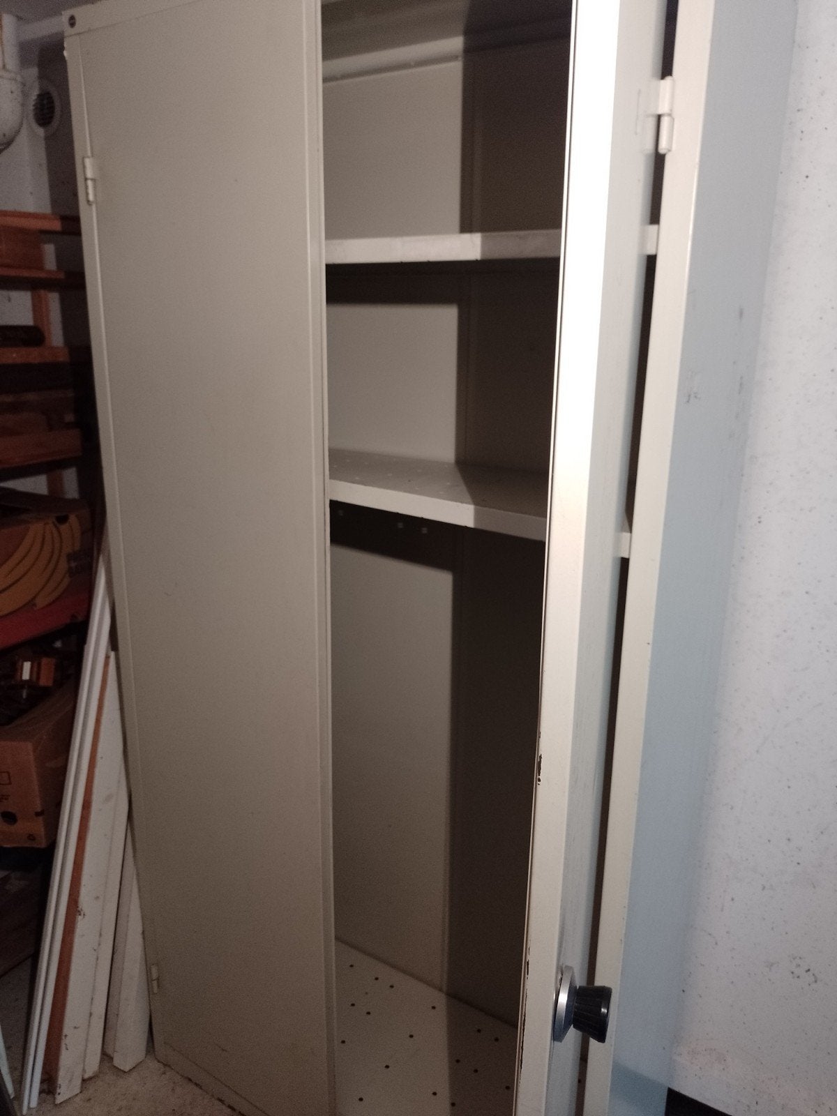 Twee stalen archiefkasten met 3 planken - Gebruikt, Ophalen of Verzenden, Gebruikt