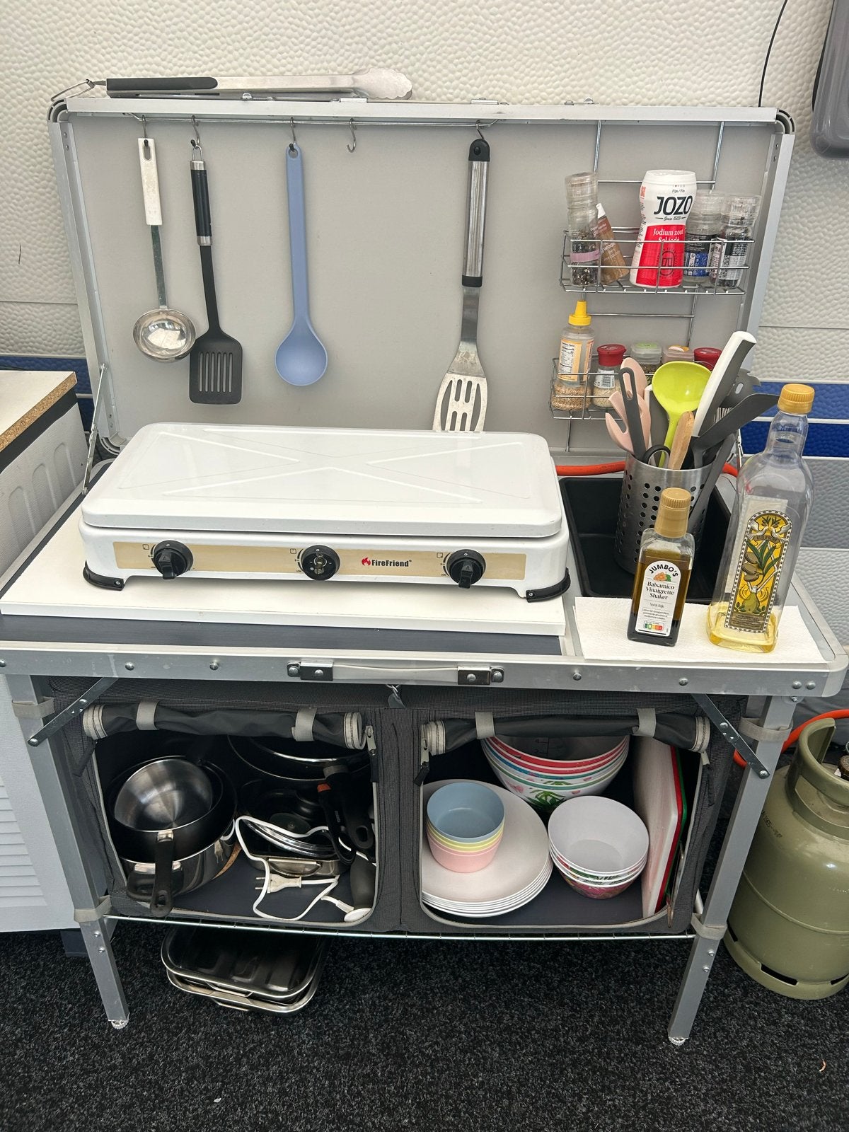 Complete campingkeuken met gasfornuis en opbergruimte, Ophalen, Gebruikt