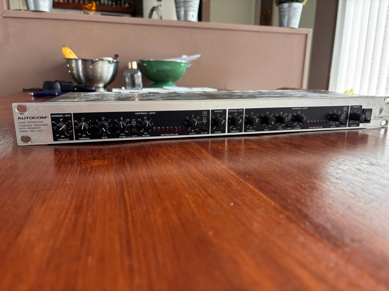Behringer Autocom XL mdx 1200, Ophalen, Zo goed als nieuw