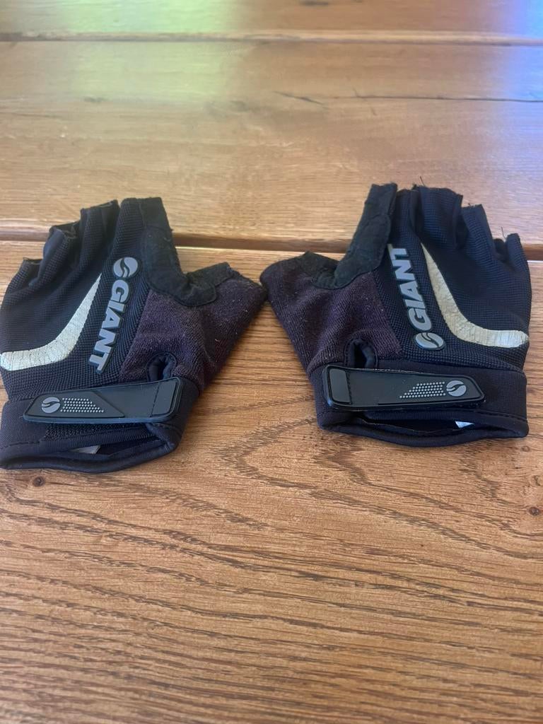 Giant fietshandschoenen s, Ophalen of Verzenden, Zo goed als nieuw, Bovenkleding