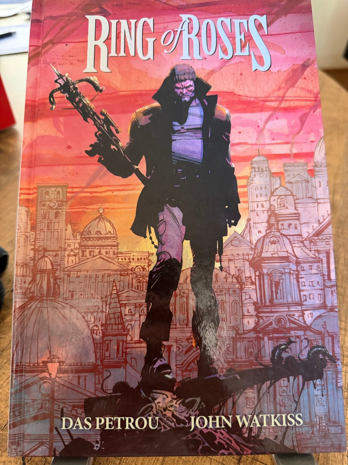 Ring of Roses - Graphic Novel door Das Petrou & John Watkiss, Eén stripboek, Ophalen of Verzenden, Zo goed als nieuw