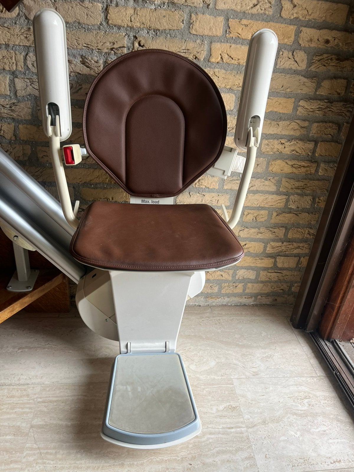 Complete Otolift Traplift –Direct Beschikbaar – Nette Staat, Diversen, Ophalen of Verzenden, Zo goed als nieuw, Recht