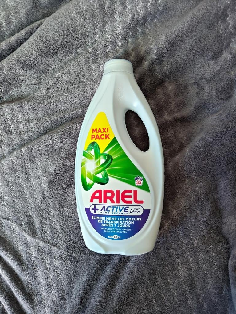 Ariel Maxi Pack + Active Odor Defense touch of febreze, Ophalen