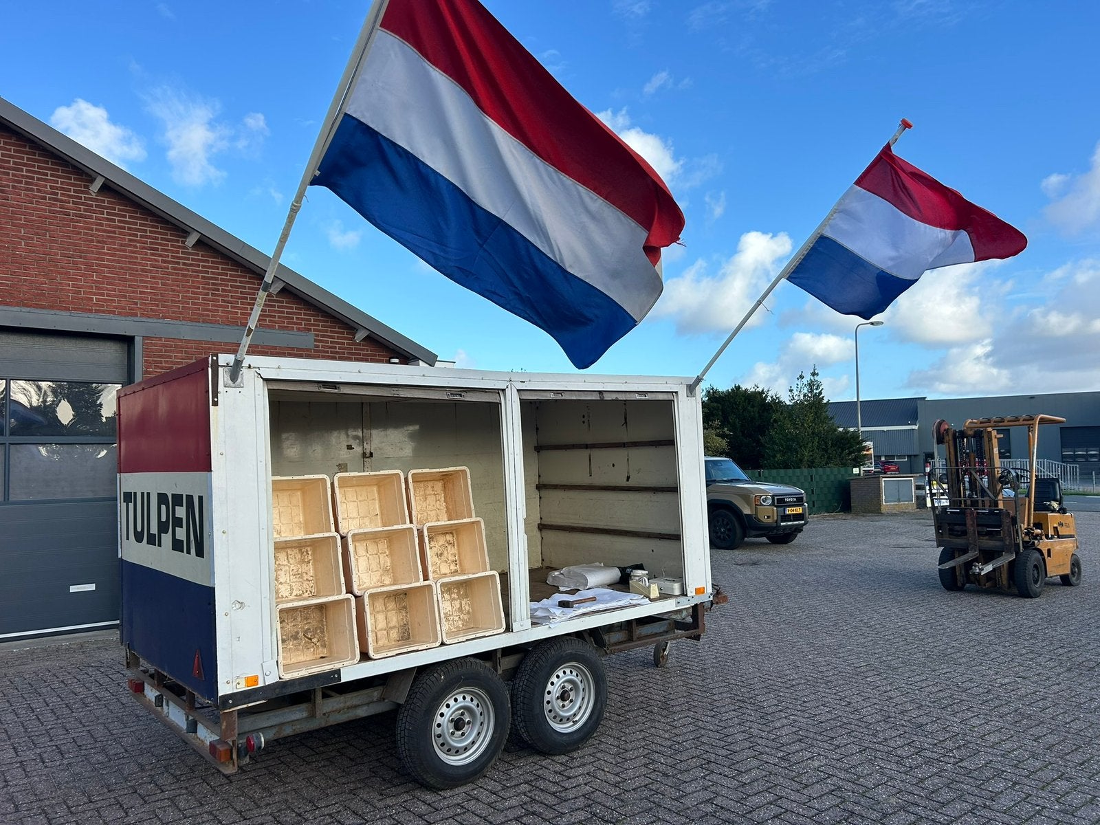 Bloemen verkoop wagen, Caravans en Kamperen, Ophalen, Gebruikt