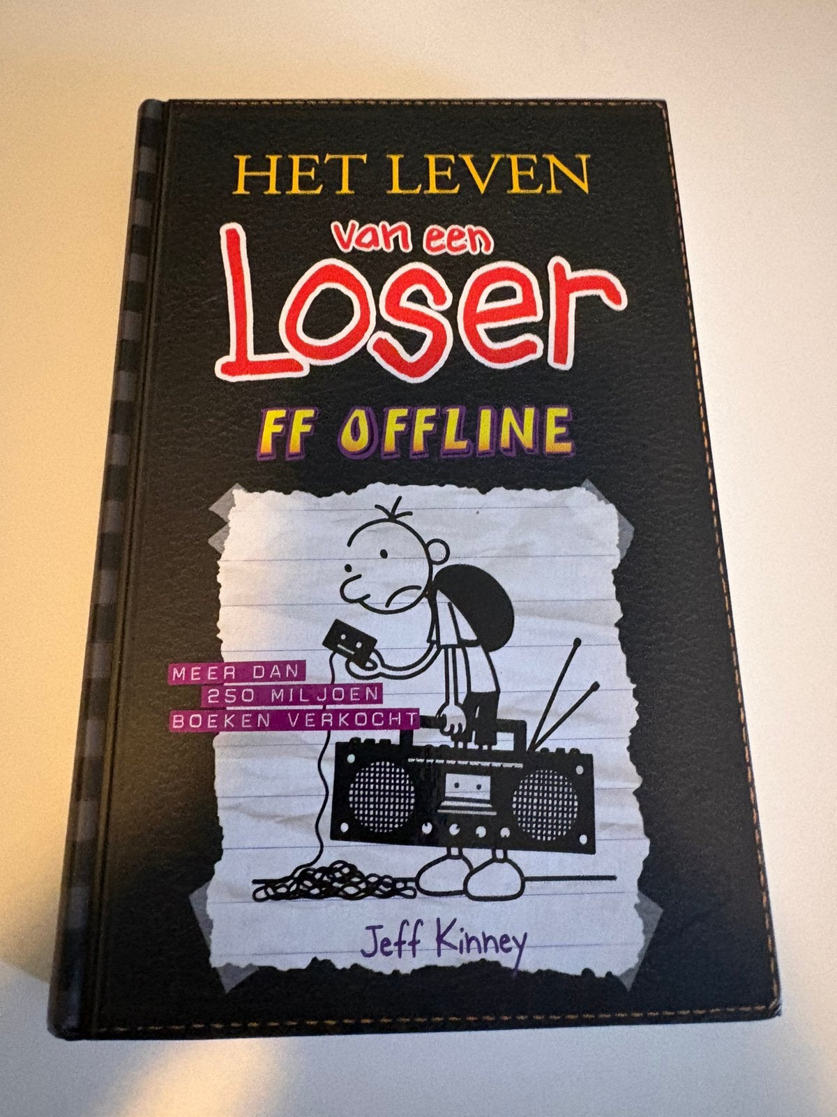 Leven van een loser ff offline, Ophalen of Verzenden, Zo goed als nieuw, Verhalen