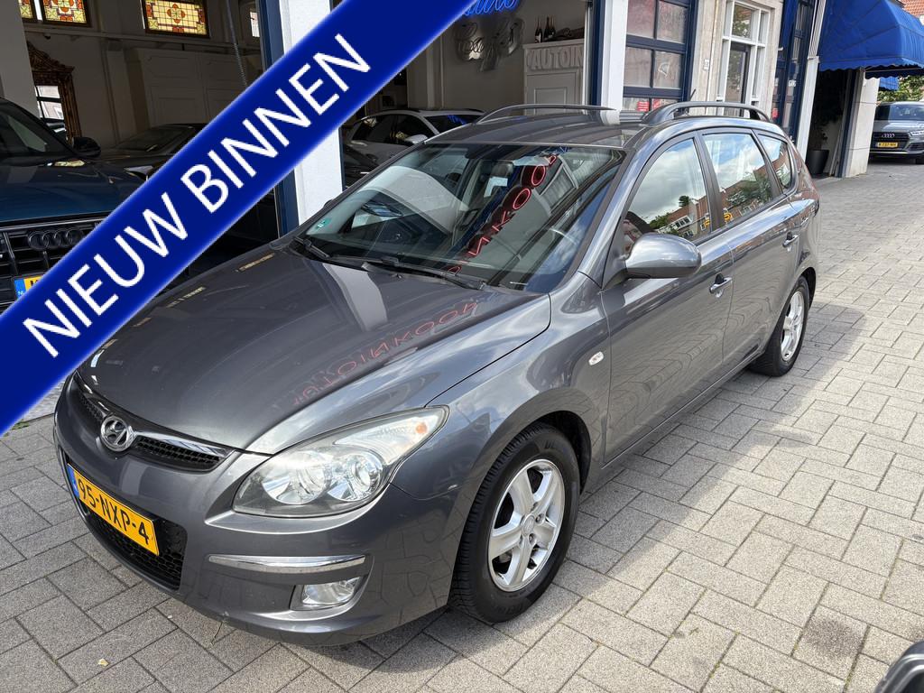 Hyundai I30 CW 1.6i Dynamic NIEUWE APK NL AUTO (bj 2010), Voorwielaandrijving, Gebruikt, 1591 cc, 4 cilinders