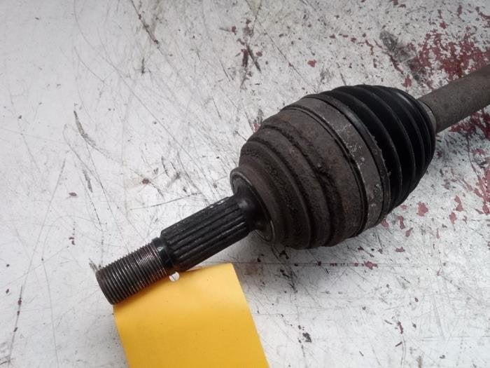 Aandrijfas rechts-voor van een Renault Clio, Gebruikt, -, Renault, -