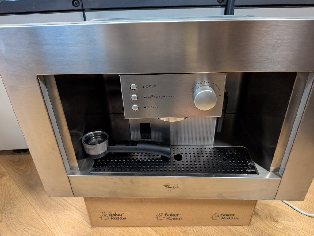 Whirlpool ACE 010 IX inbouw RVS koffiemachine, Witgoed en Apparatuur, Koffiezetapparaten, Gebruikt, 10 kopjes of meer, Koffiemachine