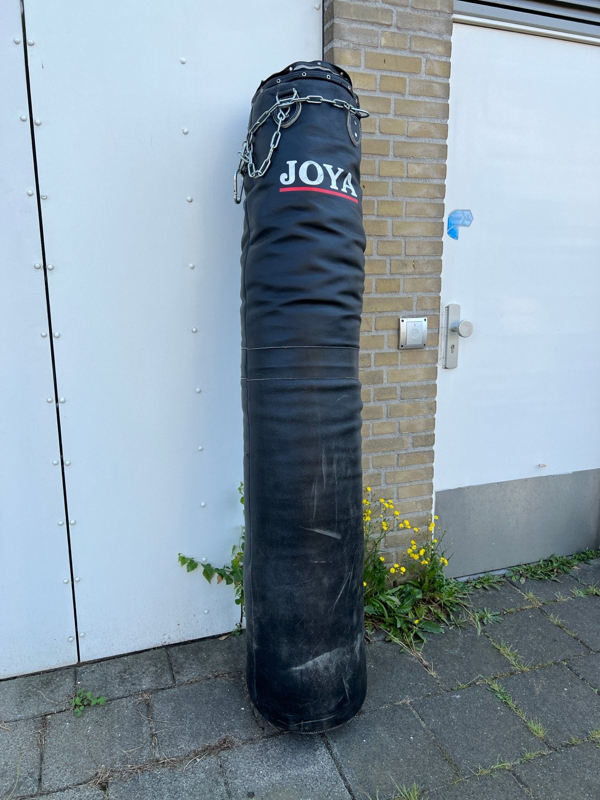 Joya Bokszak - Zwart, inclusief ketting en karabijnhaak, Gebruikt, Overige, Vechtsportmateriaal, Groter dan maat XL