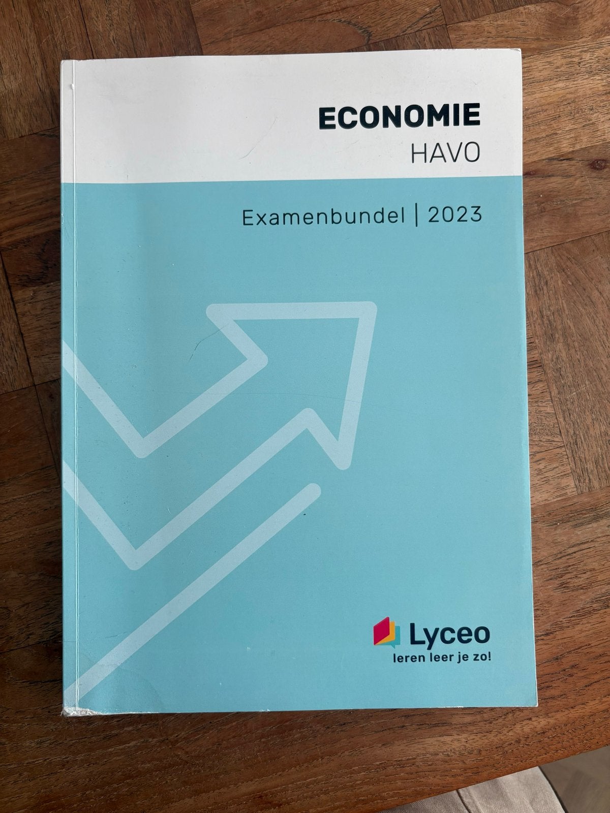 Examenbundel Economie HAVO 2023 Lyceo, Ophalen of Verzenden, Gamma, Zo goed als nieuw, HBO