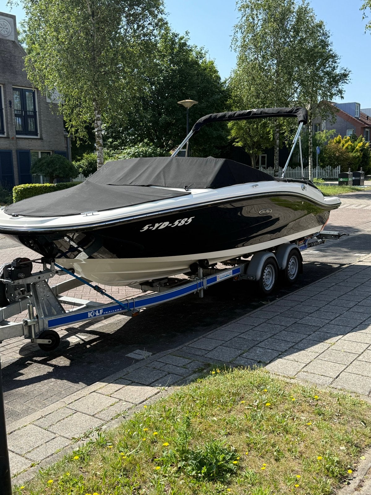 Sea Ray SPX 190 met 200 pk (bj 2021), Watersport en Boten, Speedboten, Zo goed als nieuw, Sea Ray, Benzine, 200 pk of meer, Binnenboordmotor