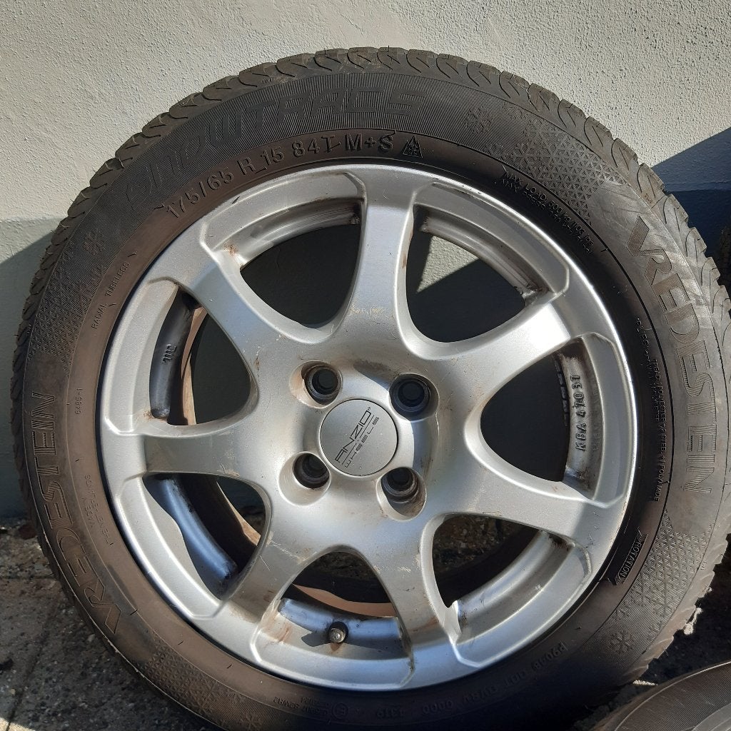 Foto 4 van winterwielen 15 inch