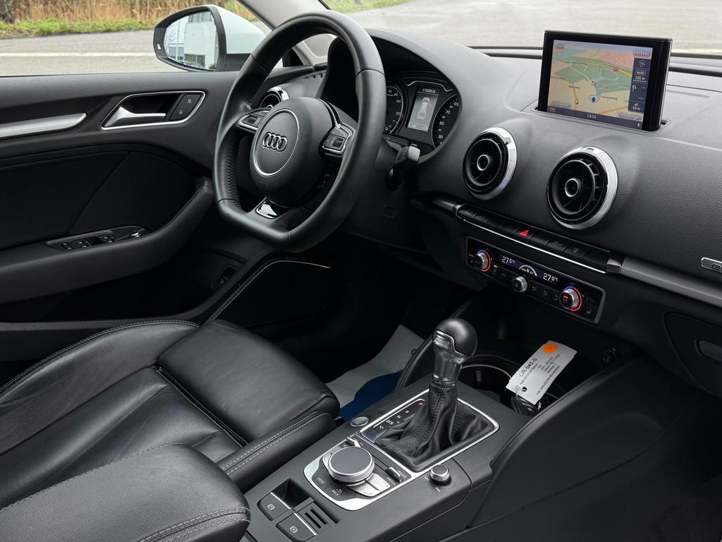 Audi A3 Sportback 1.4 e-tron PHEV - S-LINE - AUTOMAAT - ZWAR, Auto's, Audi, 8 kWh, Gebruikt, 150 pk, 180 min