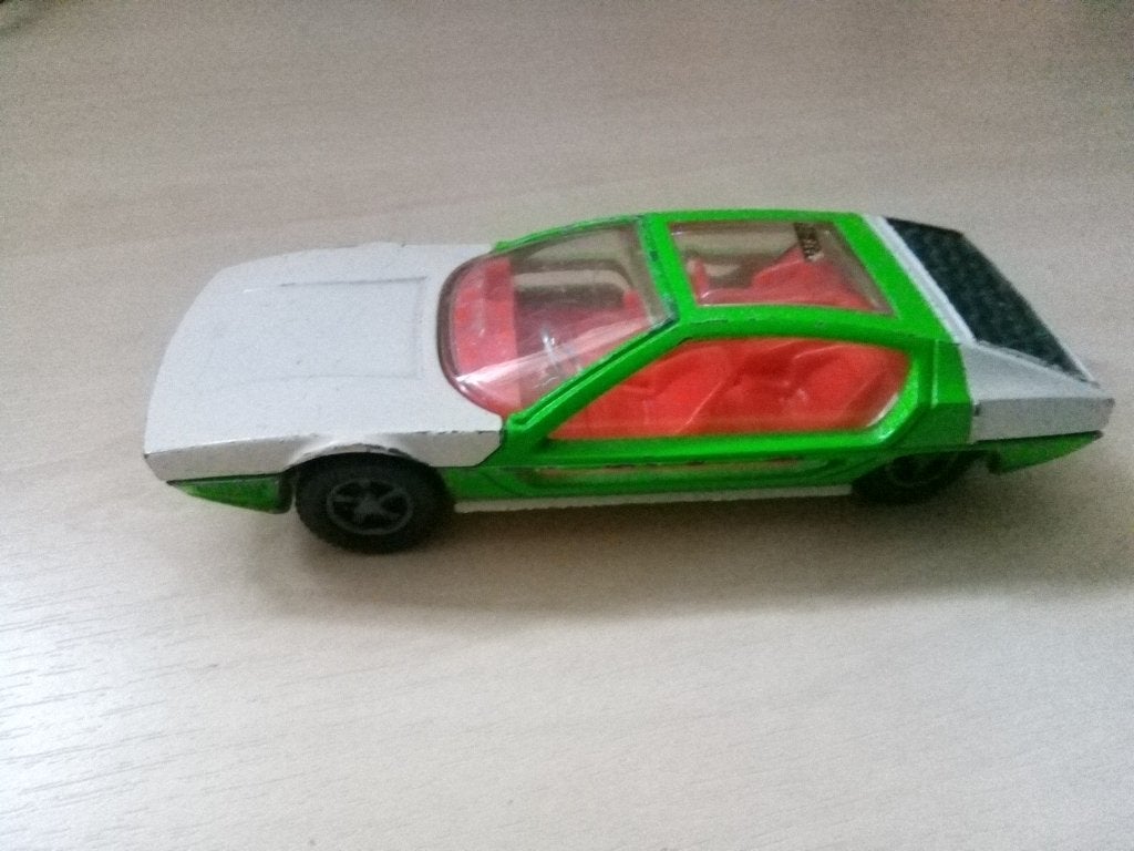 Dinky Toys Lamborghini Marzal, Ophalen of Verzenden, Gebruikt, Auto, Dinky Toys
