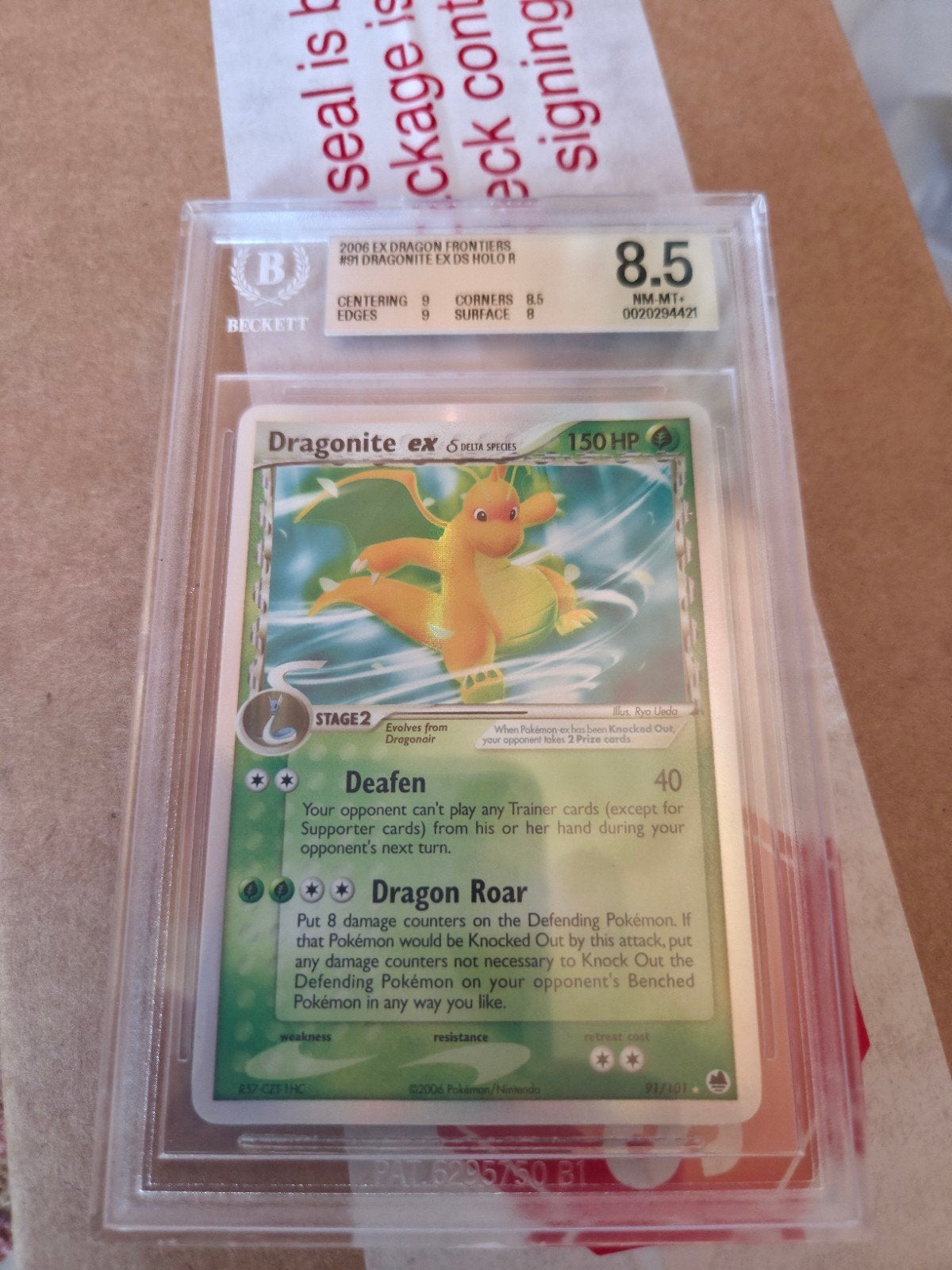 Dragonite ex Delta Species BGS 8.5, Ophalen, Zo goed als nieuw, Losse kaart