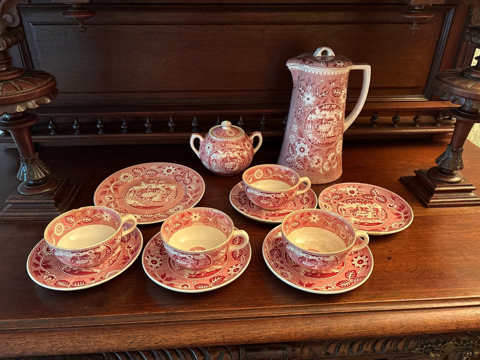 Vintage Keramiek theeservies uit Maastricht 'Tea Drinker', Antiek en Kunst, Ophalen