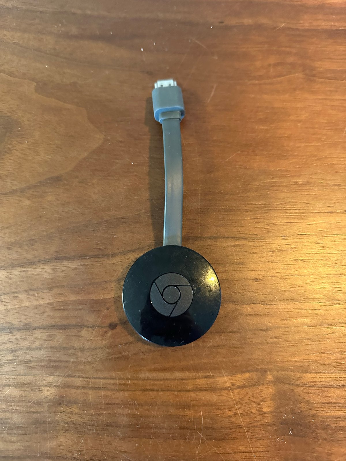 Chromecast v2 - Stream eenvoudig naar je TV, Ophalen of Verzenden, Gebruikt, HDMI