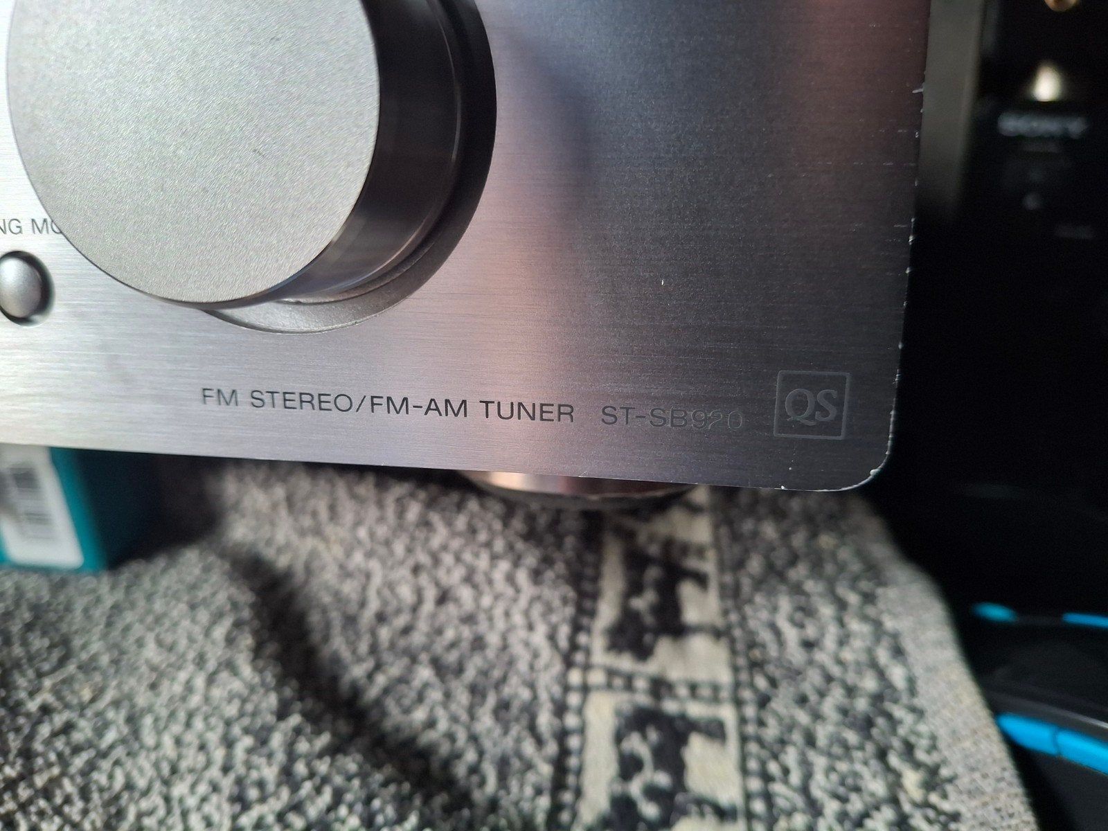 Te koop een mooie Sony tuner 920qs voor de 3.5 mtr band, Ophalen of Verzenden, Zo goed als nieuw