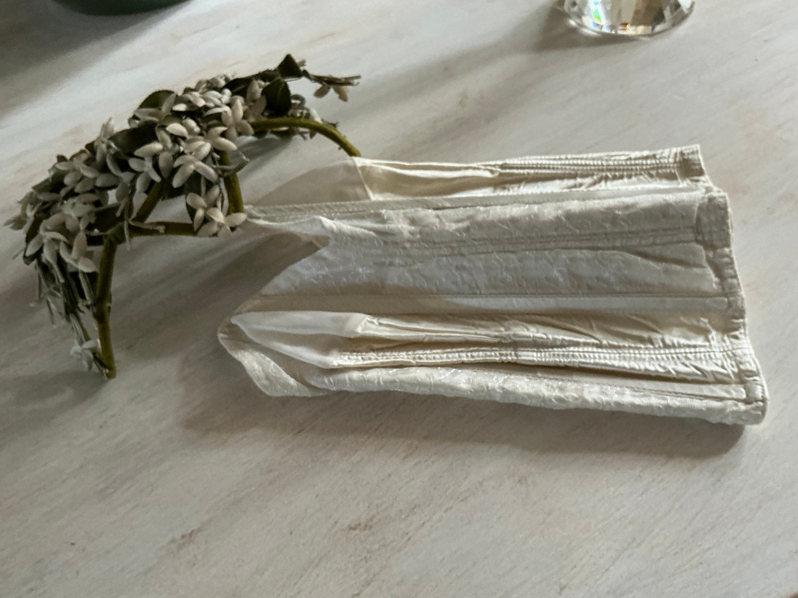 Antiek hoedje met corseletje, Ophalen of Verzenden