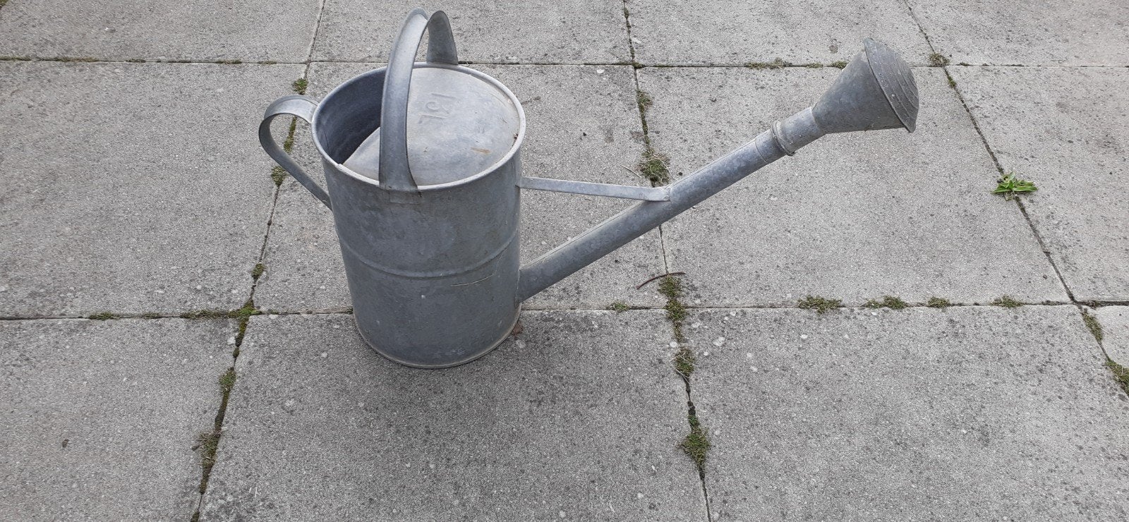 Zinken gieter met broes, 13 liter, Tuin en Terras, Gieters, Ophalen, Gebruikt, Overige materialen