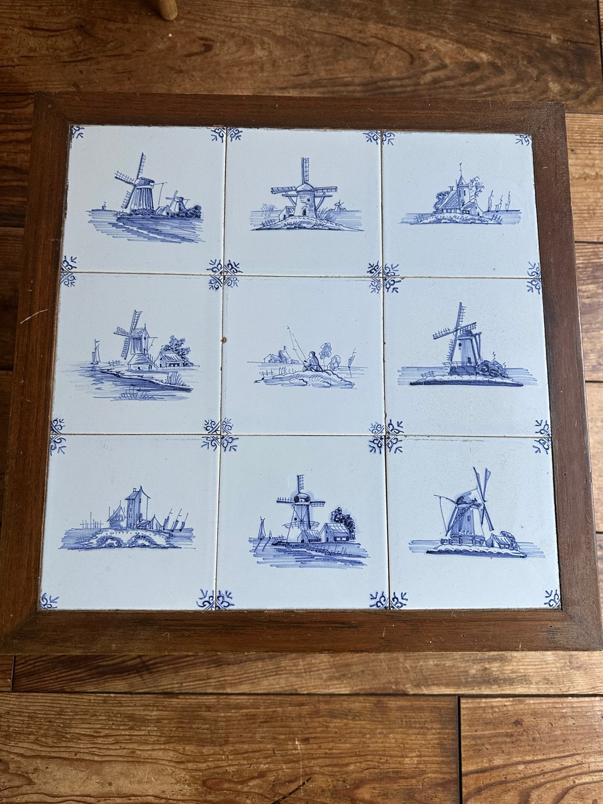 Vintage bijzettafel met Delfts blauwe tegels, Antiek en Kunst, Antiek | Meubels | Tafels, Ophalen