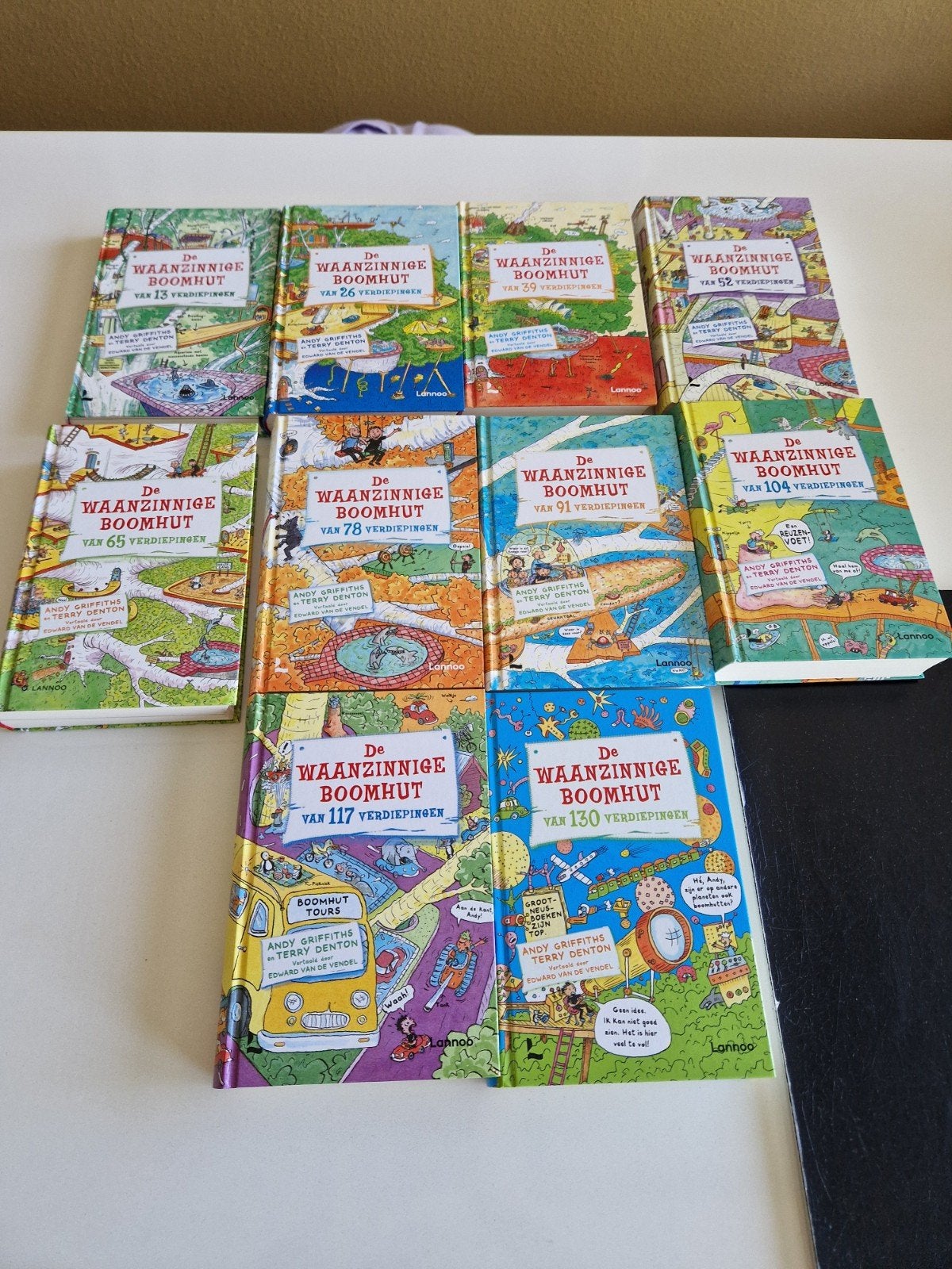 De Waanzinnige Boomhut deel 1-10, Ophalen of Verzenden, Zo goed als nieuw