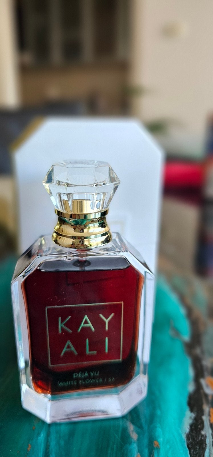 Kayali Déjà Vu White Flower | 57 Eau de Parfum 50ml, Sieraden, Tassen en Uiterlijk, Uiterlijk | Parfum, Ophalen of Verzenden, Zo goed als nieuw