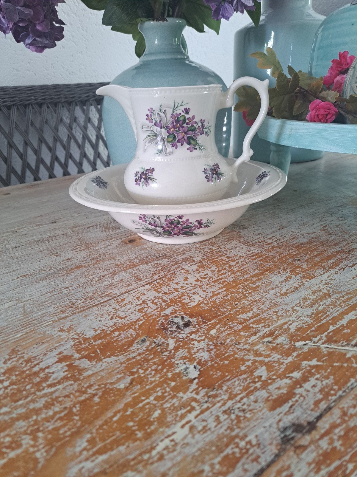 Prachtige kleine lampetstel met lila/paarse bloemetjes, Ophalen of Verzenden