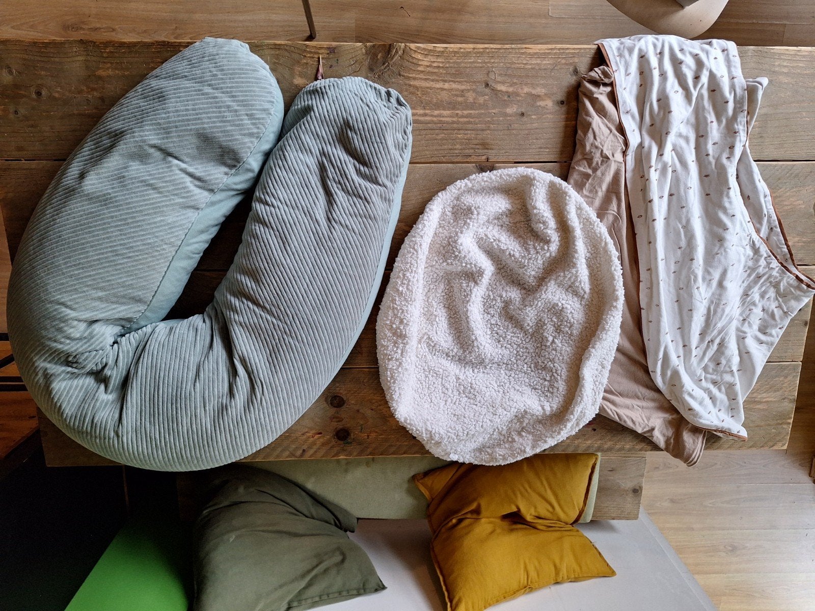 voedingskussen + 2 extra hoezen + relax hoes, Ophalen