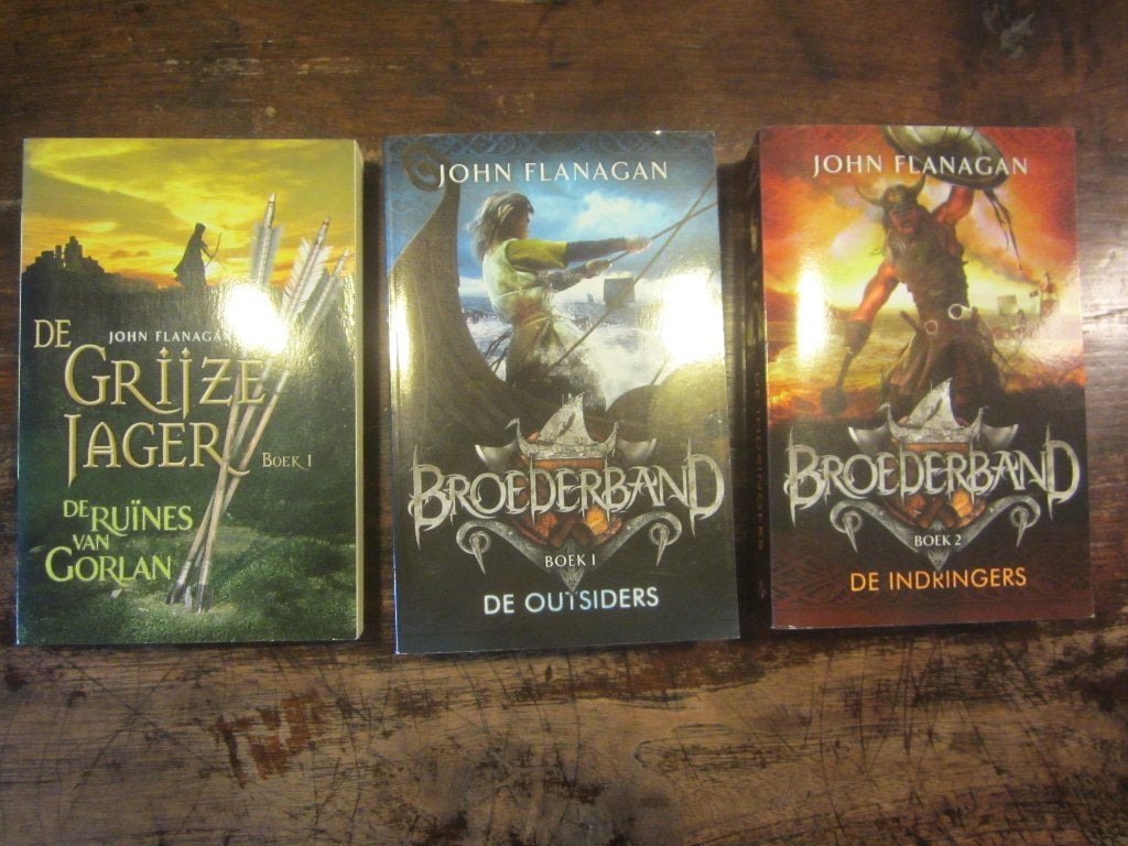 John Flanagan Broederband 1,2/ Grijze jager Ruines van Gorla, Boeken, Ophalen of Verzenden, Zo goed als nieuw