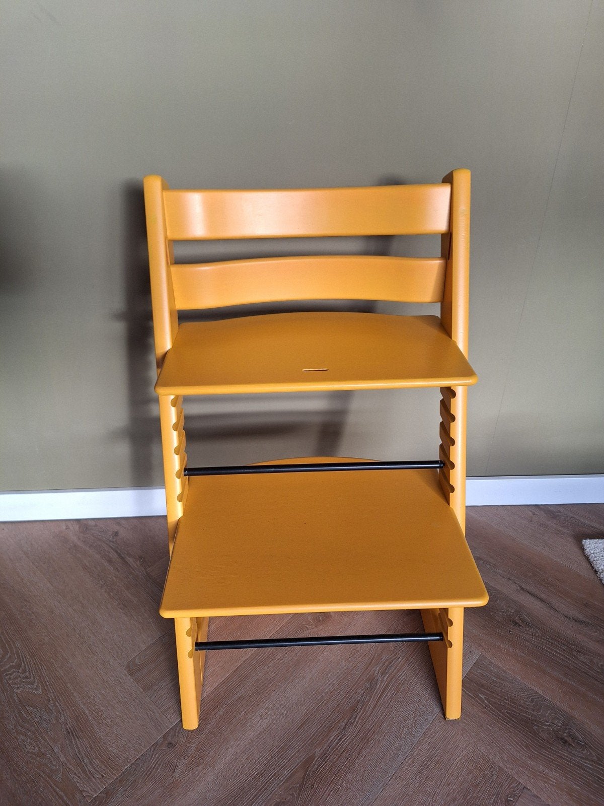Stokke Tripp Trapp Okergeel Nieuw Model, Ophalen, Zo goed als nieuw, Meegroeistoel, Aanschuifbaar