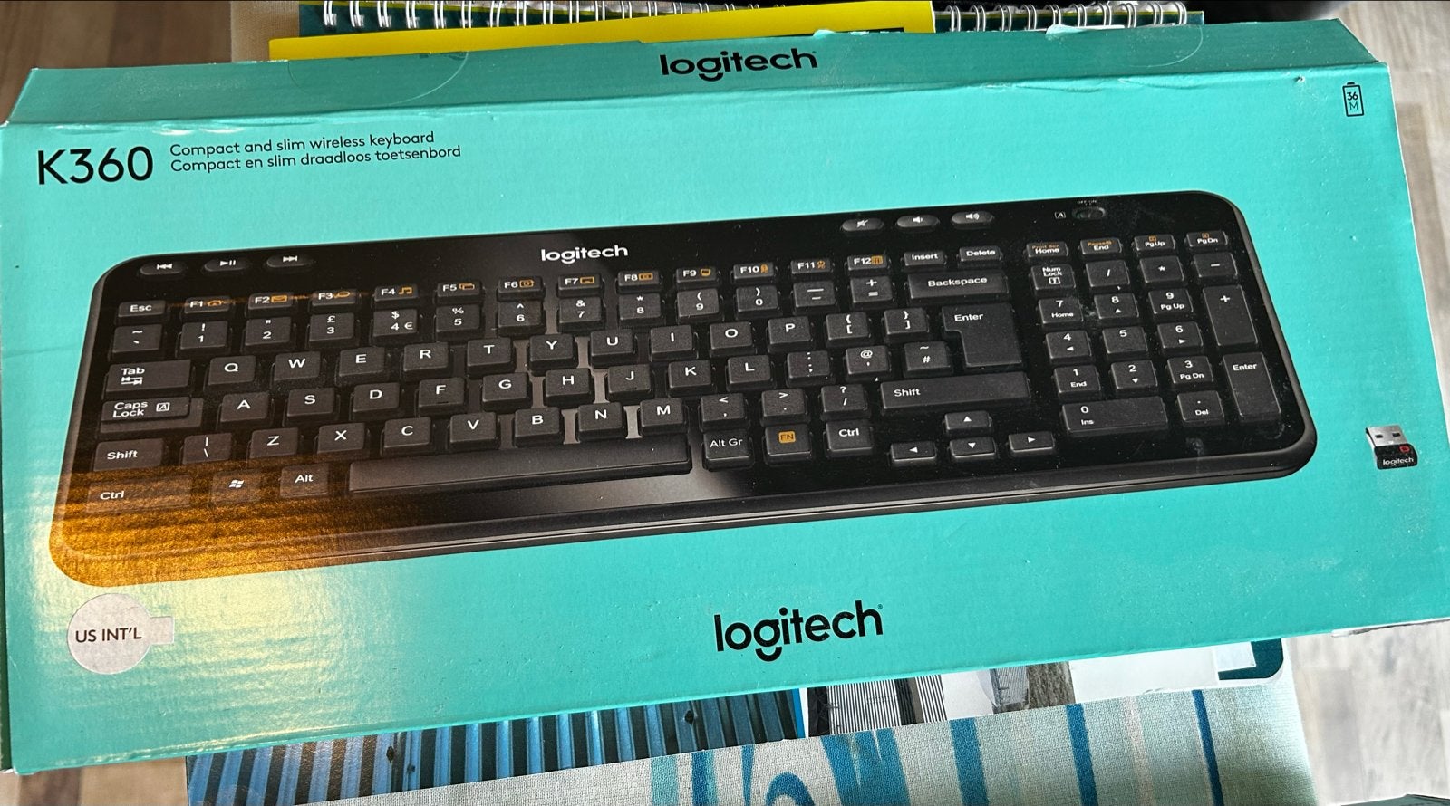 Logitech K360 Compact Draadloos Toetsenbord QWERTY, Computers en Software, Draadloze ontvanger, Ophalen of Verzenden, Zo goed als nieuw