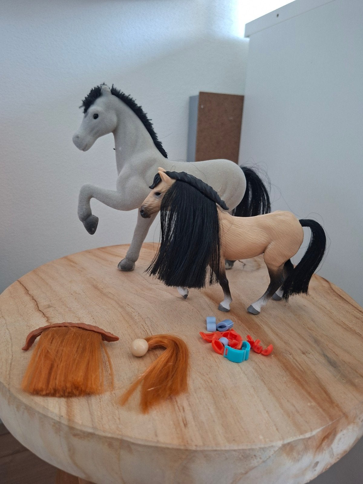 Schleich paard met verwisselbare manen en staart, Ophalen of Verzenden, Zo goed als nieuw, Jongen of Meisje