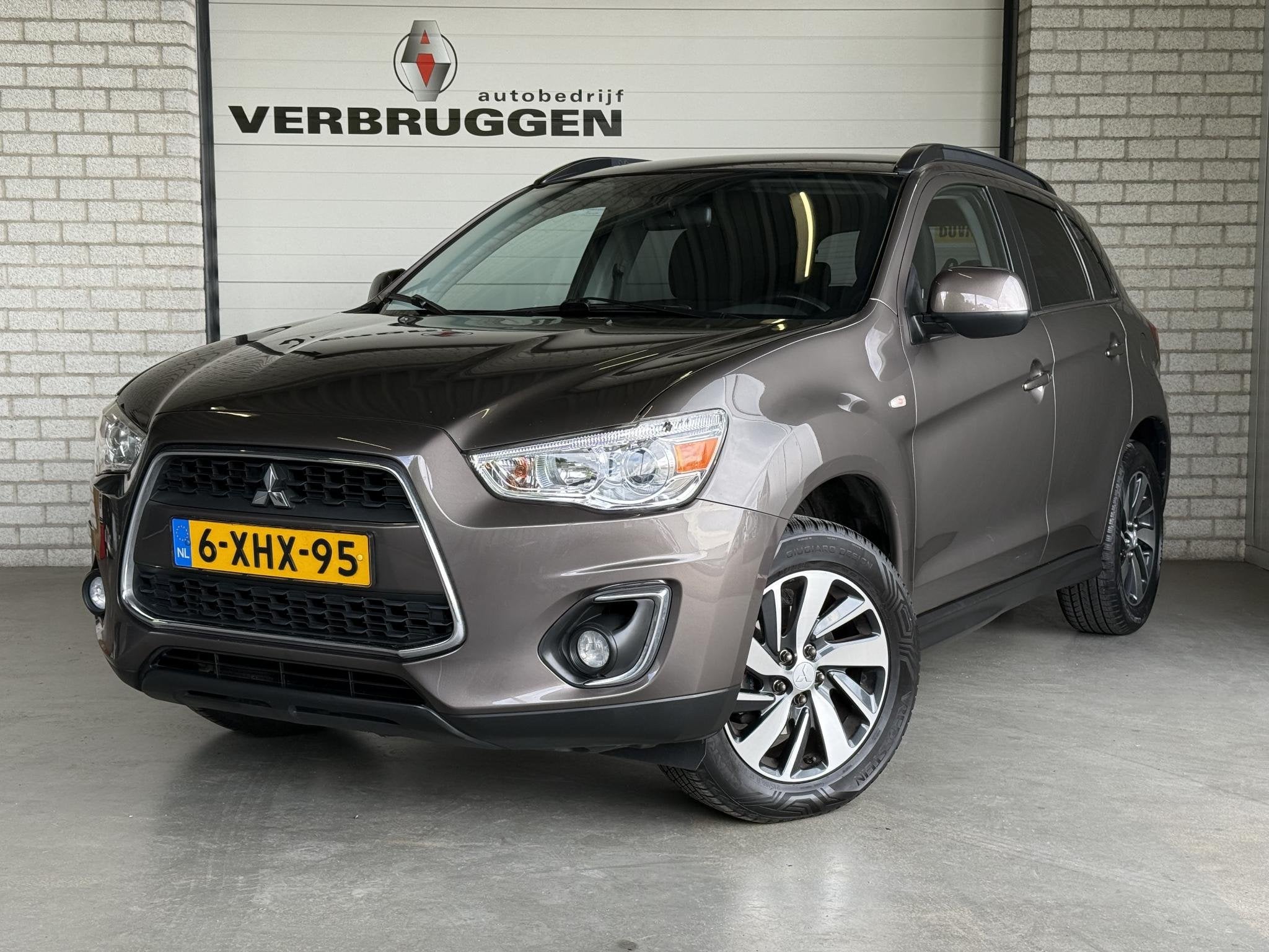 Mitsubishi ASX 1.6 Cleartec Invite+ | Trekhaak | ALL-Season, Voorwielaandrijving, Euro 5, Stof, Gebruikt